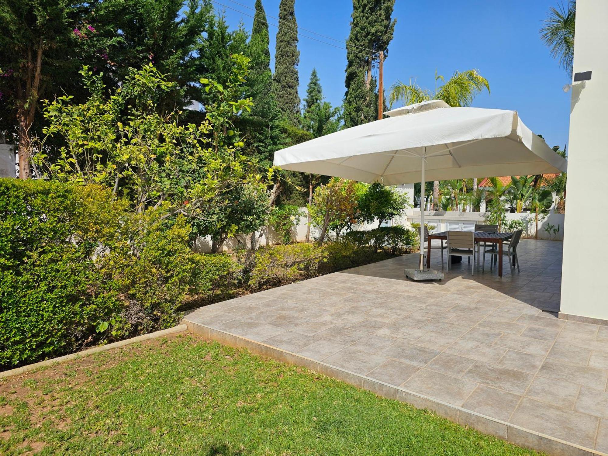 Family Home Protaras Buitenkant foto